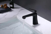 Смеситель для раковины Royce Valerie RCM-111801BL цвет Черный матовый