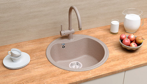 Смеситель для кухни Ulgran Classic U-021-344 Ультра-черный нержавеющая сталь