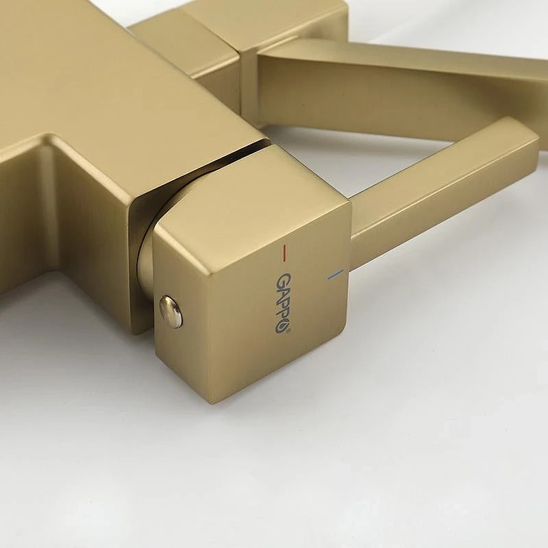 Смеситель для кухни Gappo G4395-63 цвет Золотой сатин Белый