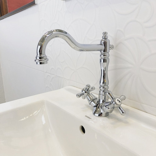 Смеситель для раковины Rav Slezak Morava retro MK120.5/8 Хром латунь