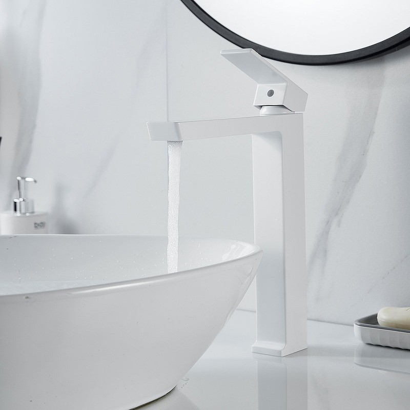 Смеситель для раковины Rose R18C R1811C-1 Белый латунь