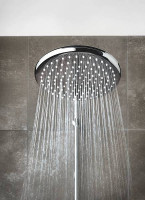 Душевая система Grohe Tempesta Cosmopolitan 26670000 с термостатом Хром пластик, латунь на стену