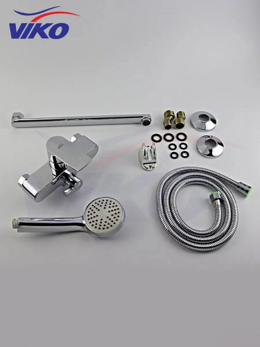 Смеситель для ванны Viko V-7205 универсальный Хром
