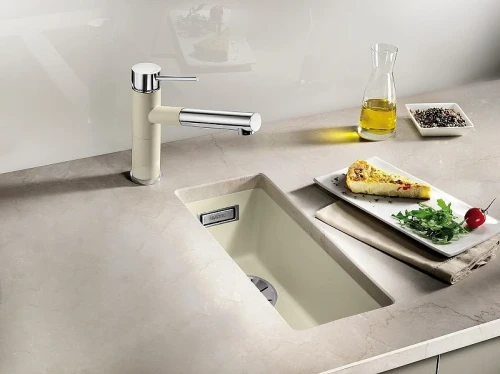 Смеситель для кухни Blanco Kano 526175 цвет Черный