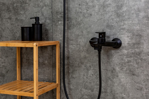 Смеситель для ванны Orange Aristo M19-300B Черный на стену