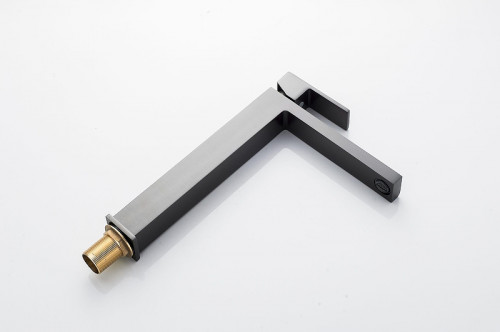 Смеситель для раковины Knotlor Stable KN-24/GM цвет Вороненая сталь