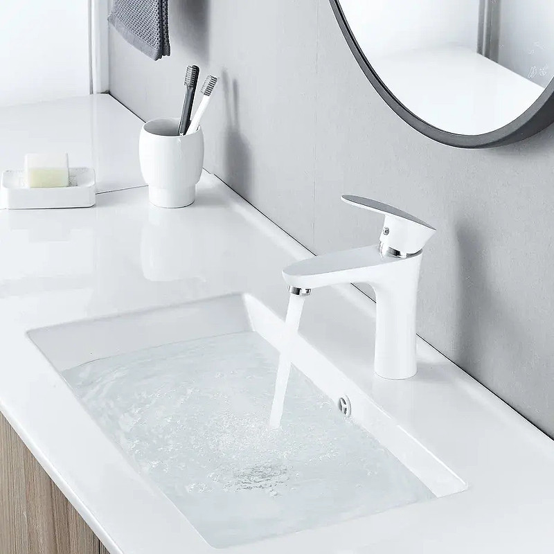 Смеситель для раковины Shevanik S9801F цвет Белый Хром