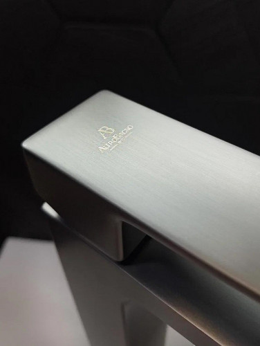 Смеситель для раковины AltroBagno Lamberto 010224 GM цвет Оружейная сталь