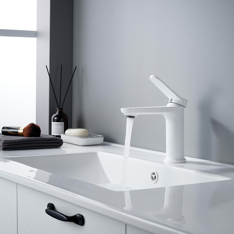 Смеситель для раковины Shevanik S43C S4301C цвет Белый