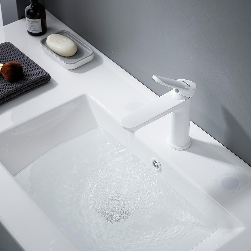 Смеситель для раковины Shevanik S43C S4301C цвет Белый