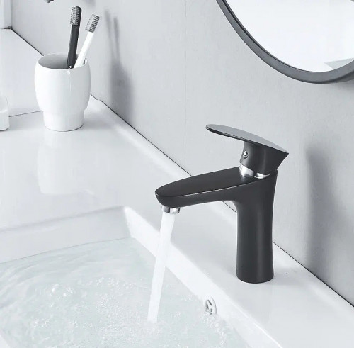 Смеситель для раковины Shevanik S9801H цвет Черный Хром