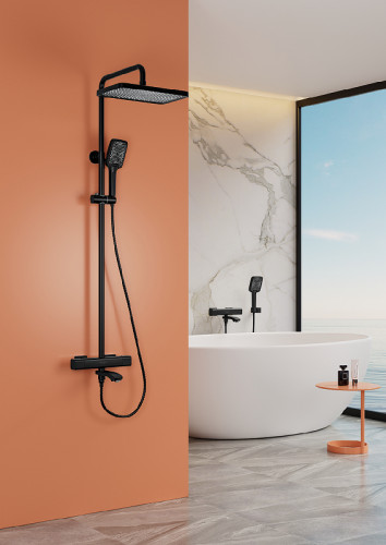 Душевая система Raglo R01.26.06 с термостатом Черная матовая латунь на стену