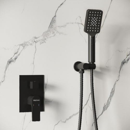 Душевая система Grossman Classic 501.K35.04.210 Черная матовая