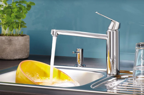 Смеситель для кухни Grohe Eurosmart Cosmopolitan 30193000 Хром латунь