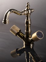 Смеситель для раковины Boheme Royal Cristal 292-Royal/CRSTblack Золото латунь