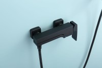 Смеситель для ванны Raglo R02.30.06 Черный матовый латунь на стену