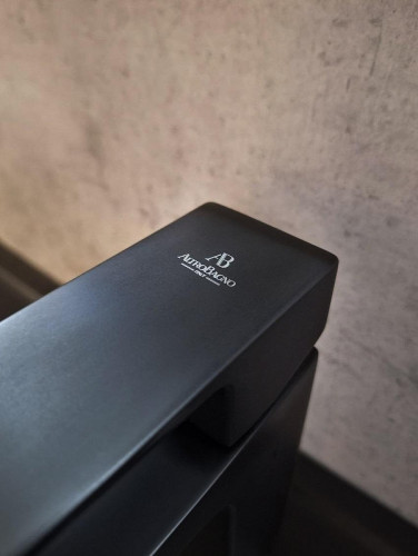 Смеситель для раковины AltroBagno Lamberto 0124 MB цвет Черный матовый