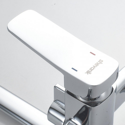 Смеситель для ванны Shevanik S9902 универсальный цвет Хром