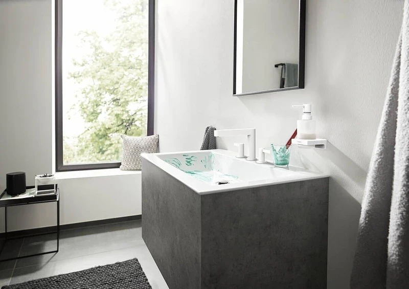 Смеситель для раковины Hansgrohe Finoris 76033700 цвет Белый матовый