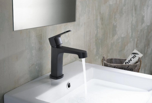 Смеситель для раковины Aquatek Оберон AQ1210MB Черный матовый латунь