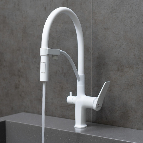 Смеситель для кухни Lemark Bronx LM3761MW цвет Белый матовый