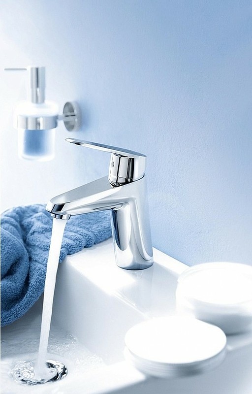Смеситель для раковины Grohe Eurodisc Cosmopolitan 3319020E Хром латунь