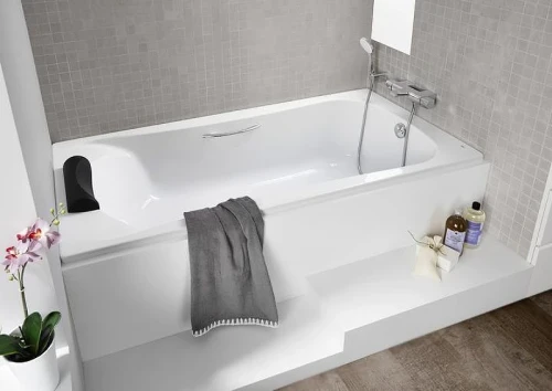 Акриловая ванна Roca BeCool 170x80 ZRU9302852 без гидромассажа, с каркасом ZRU9302853