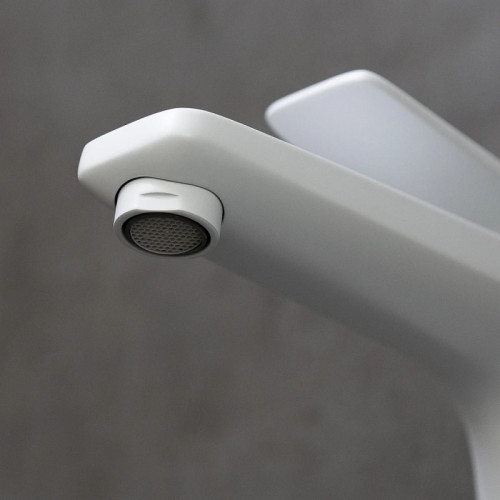 Смеситель для раковины Lemark Bronx LM3706MW цвет Белый матовый