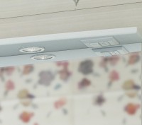 Зеркало Sanflor Софи 105 С0002225 с подсветкой Белое матовое МДФ / ЛДСП, стекло