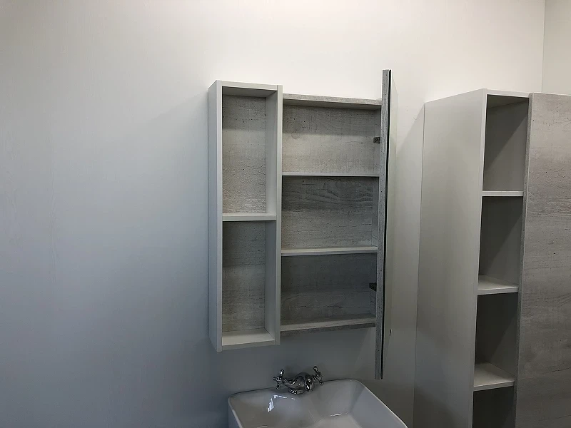 Зеркальный шкаф Comforty Прага 60 00004147599 Дуб белый МДФ / ЛДСП, стекло