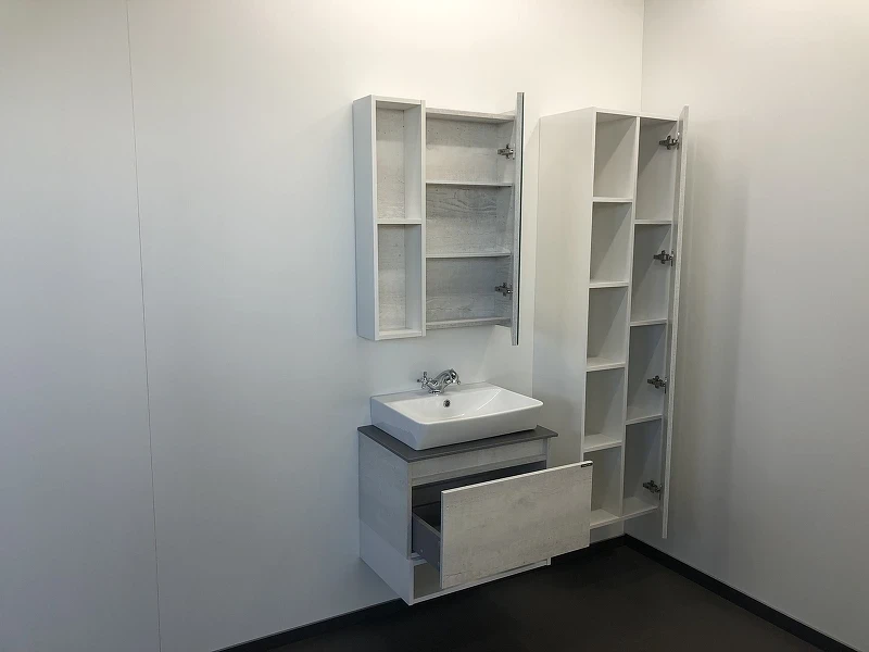 Зеркальный шкаф Comforty Прага 60 00004147599 Дуб белый МДФ / ЛДСП, стекло