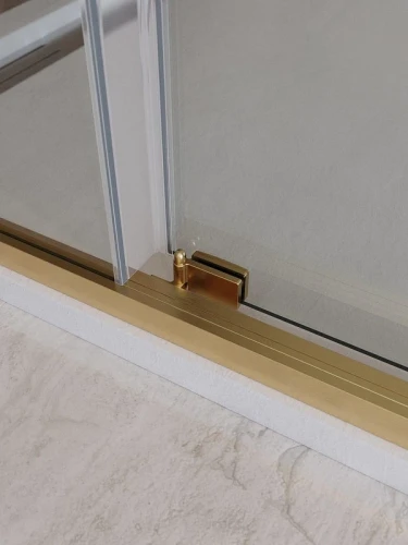 Душевой уголок Cezares Lux 120x90 LUX-AH-FS-11-120/90-C-BORO профиль Брашированное золото стекло прозрачное