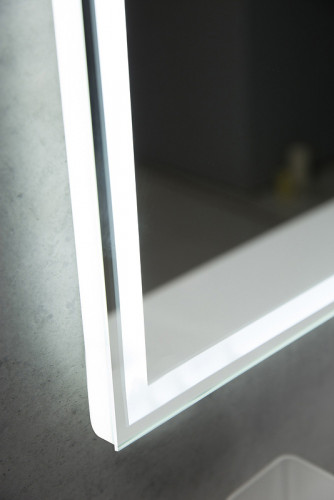 Зеркало BelBagno 70 SPC-GRT-700-800-LED-TCH-WARM с подсветкой с подогревом с сенсорным выключателем стекло