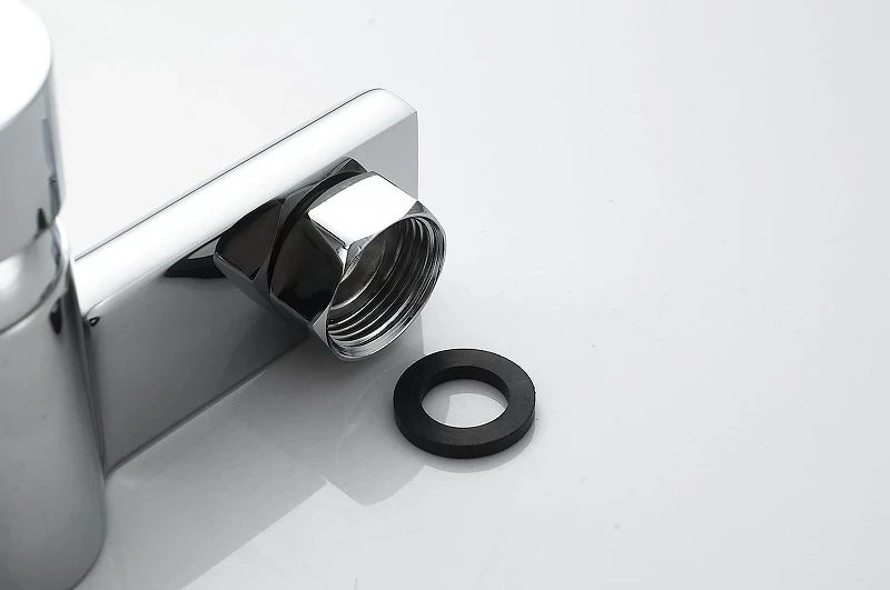 Смеситель для ванны Knotlor Ergofit KN-32 цвет Хром
