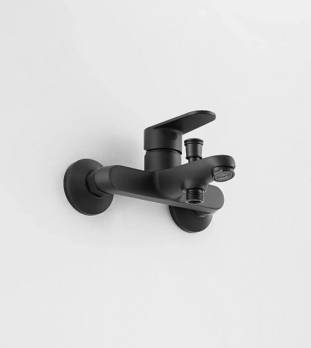 Смеситель для ванны Arrow AG36AMB цвет Черный матовый