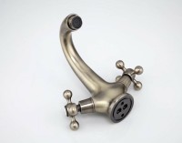 Смеситель для раковины Frap H19-4 F1019-4 Бронза