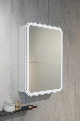 Зеркальный шкаф Silver Mirrors Фиджи Flip 60 LED-00002472 с подсветкой Белый МДФ / ЛДСП, стекло
