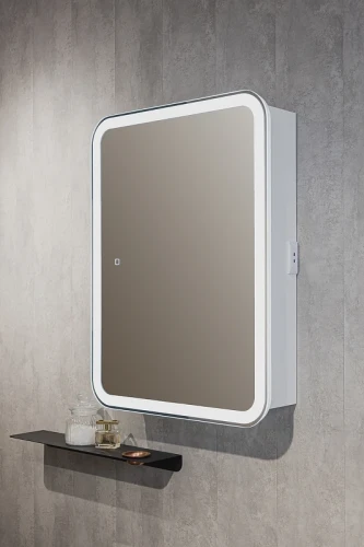 Зеркальный шкаф Silver Mirrors Фиджи Flip 60 LED-00002472 с подсветкой Белый МДФ / ЛДСП, стекло