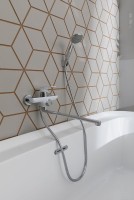 Смеситель для ванны Aquanet Arctic AF520-21СW универсальный Хром Белый латунь на стену