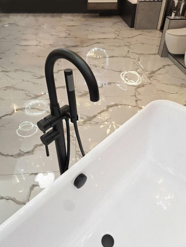 Смеситель для ванны AltroBagno Metropoli 020202 NeOp цвет Черный матовый