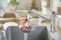 Смеситель для кухни Hansgrohe Zesis M33 74802000 Хром латунь