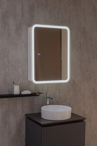 Зеркальный шкаф Silver Mirrors Фиджи-2 Flip 60 LED-00002679 с подсветкой Белый МДФ / ЛДСП, стекло