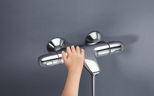 Смеситель для ванны Grohe Grohtherm 1000 New 34816003 с термостатом Хром латунь на стену