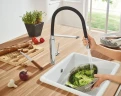 Смеситель для кухни Grohe Essence New 30294000 Хром Черный латунь