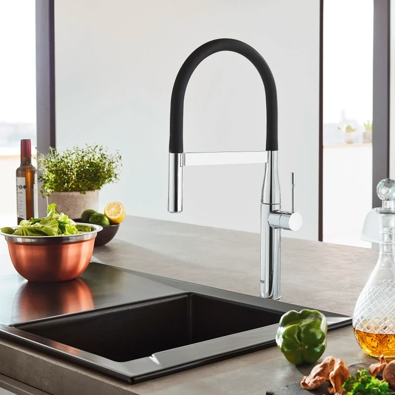 Смеситель для кухни Grohe Essence New 30294000 Хром Черный латунь
