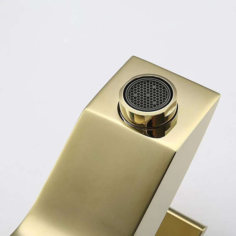 Смеситель для раковины Gappo G1007-13 цвет Золото