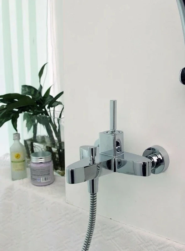 Смеситель для ванны Bravat Spring F679113C-01