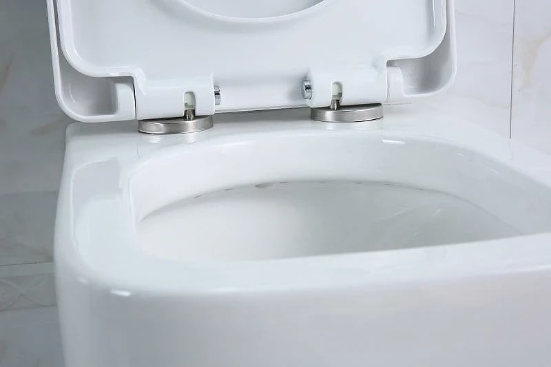 Унитаз BelBagno Veneto BB132CHR/BB132SC подвесной с сиденьем Микролифт фаянс подвесной