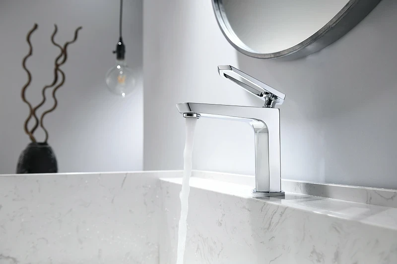 Смеситель для раковины Lemark Prizma LM3906C Хром латунь