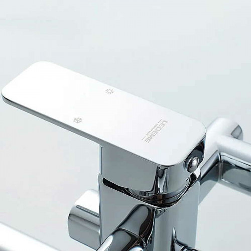 Смеситель для ванны Ledeme H33 2233L универсальный Хром латунь на стену